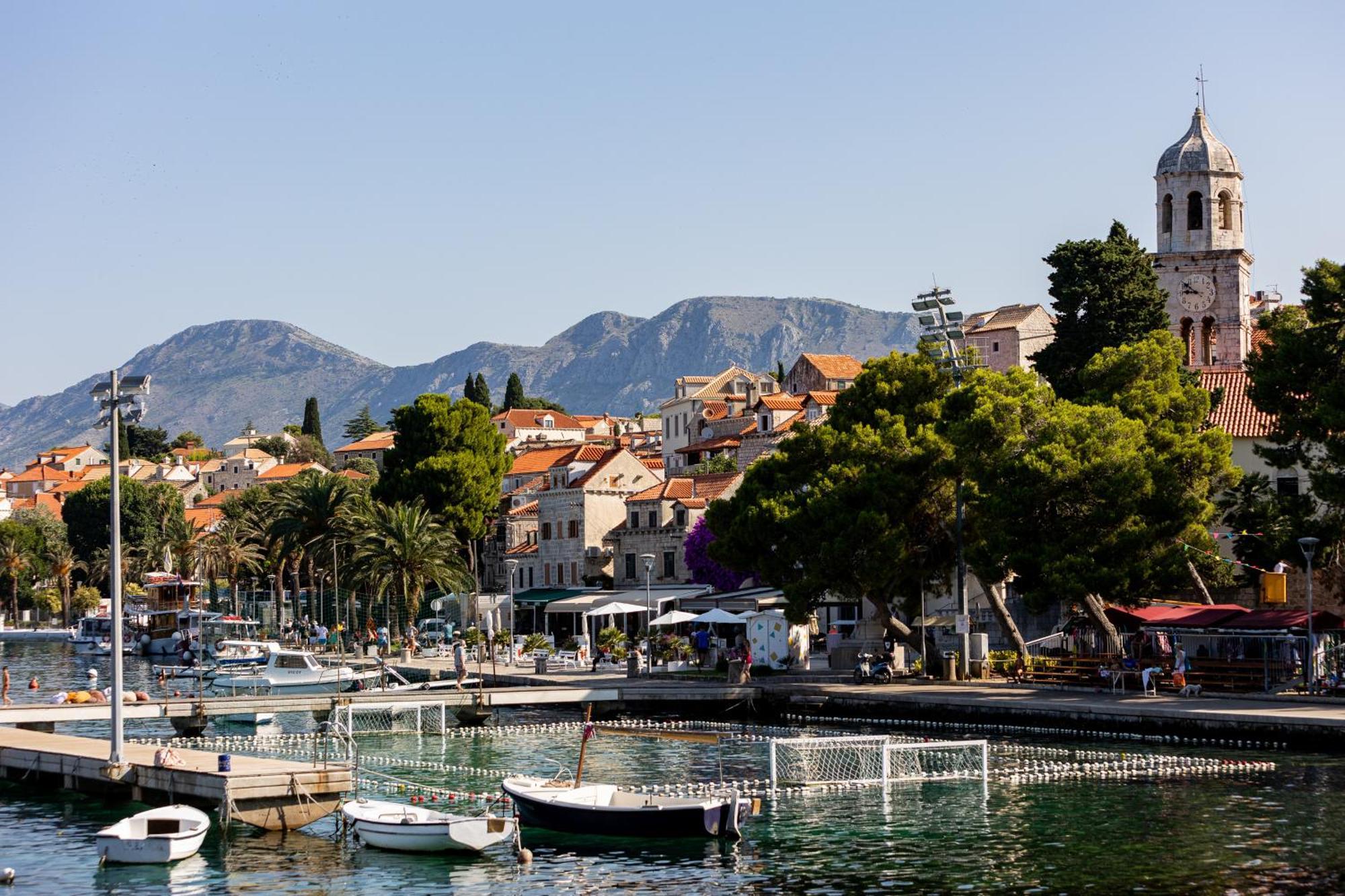Floret Cavtat